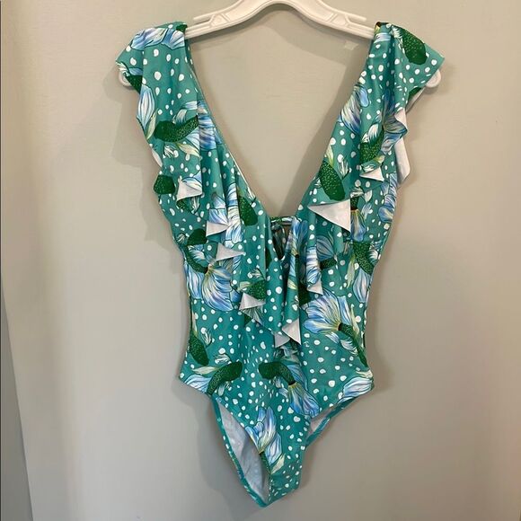 Ruffle fish pattern one piece swimsuit size small - Picture 1 of 3
